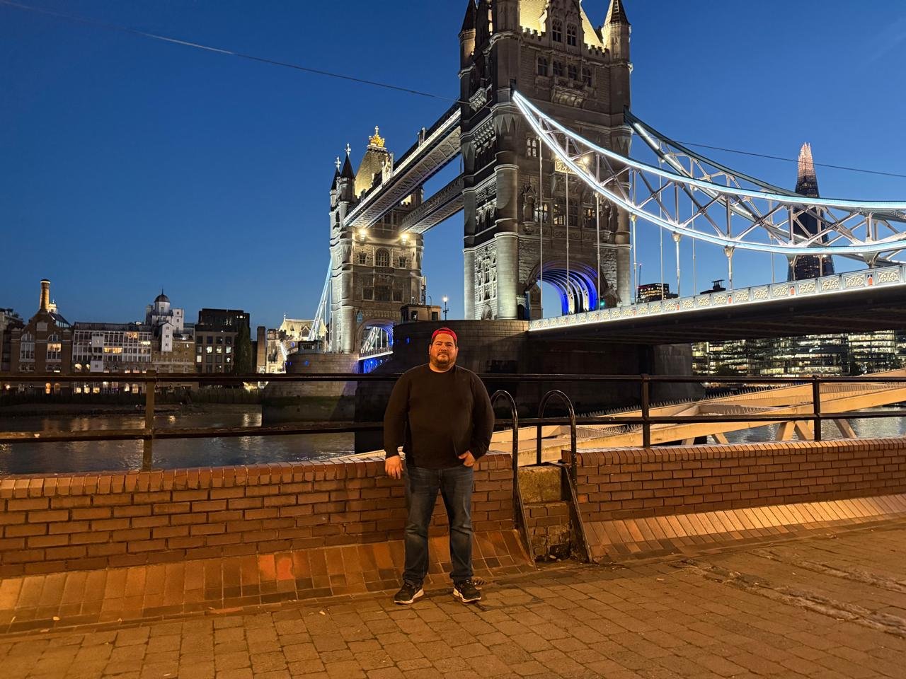 Equipo de Viajes en Oferta en oficina